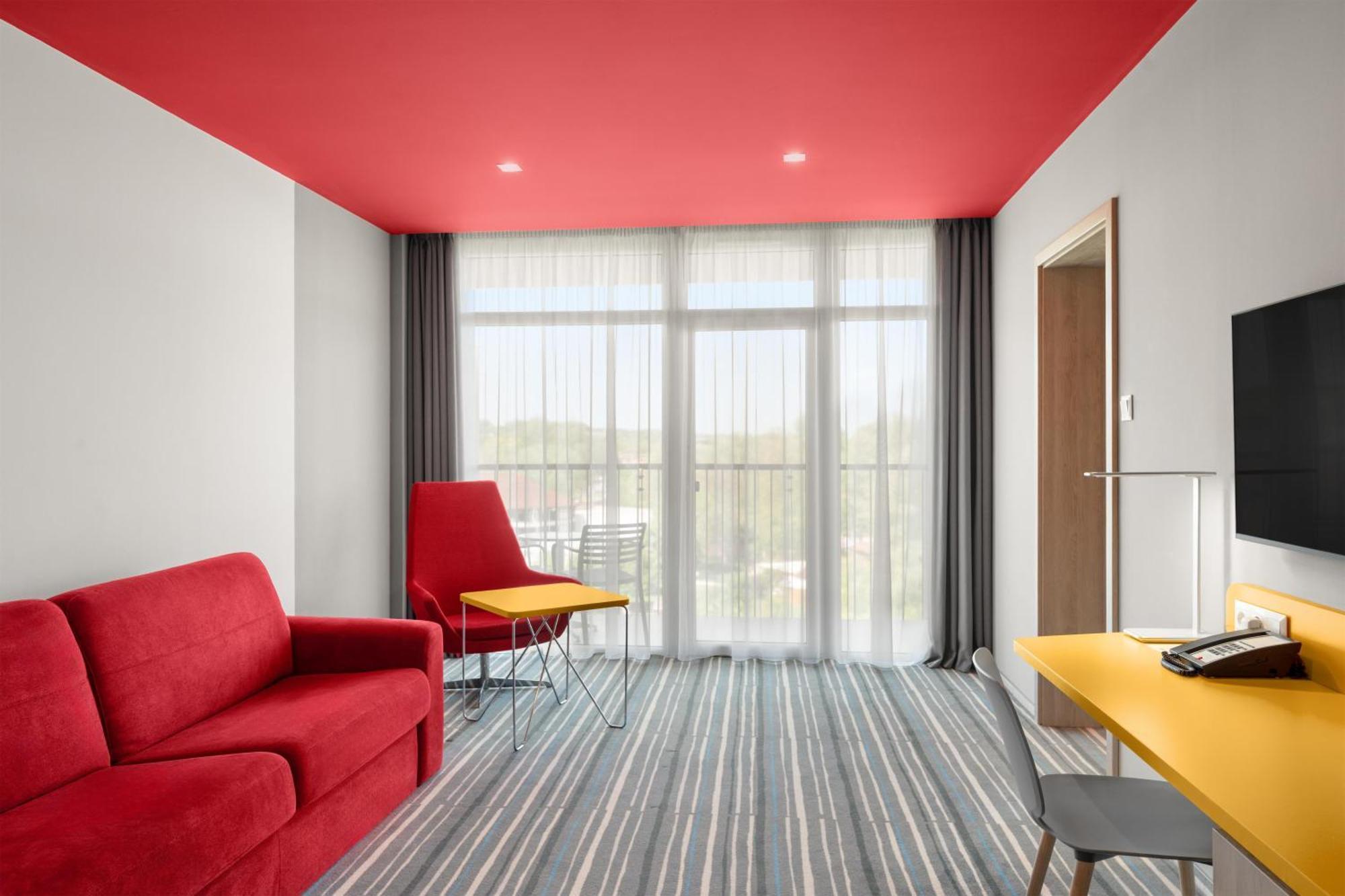One-Bedroom Suite,1771022133:JPEG